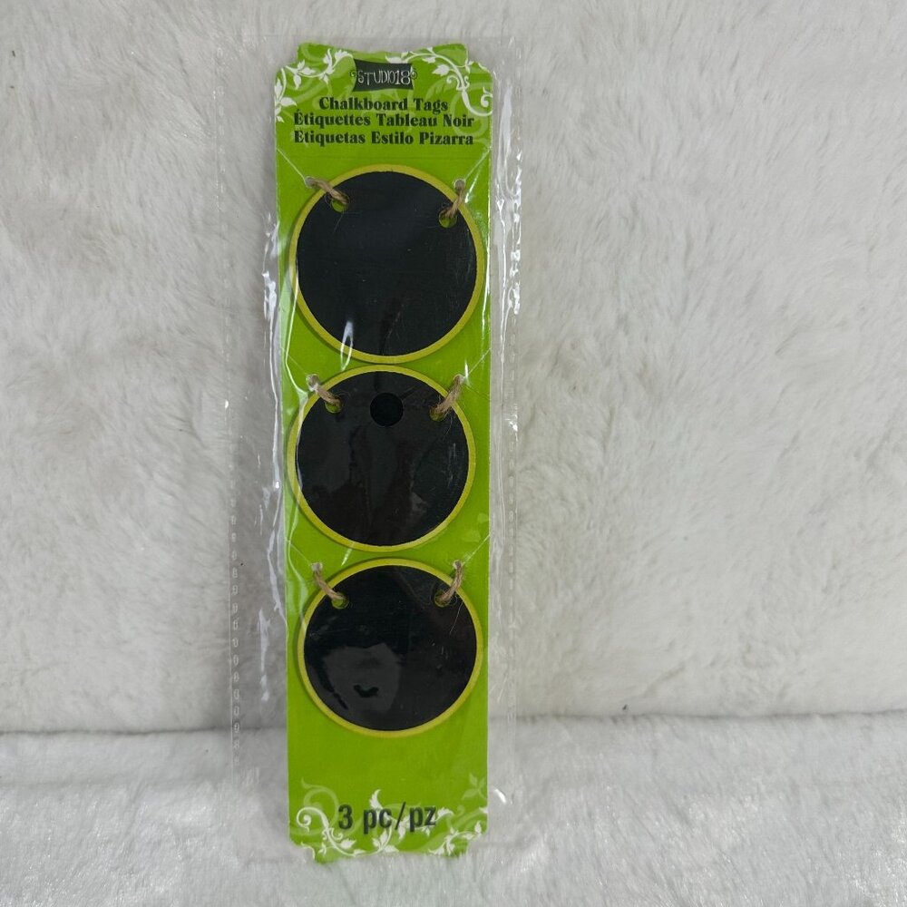 Studio 18 Chalkboard Tags 3 Pc/Pz Round Black & Lime Green With String